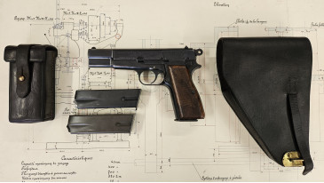 pistolet gp 35, pistolet règlementaire collection TAR