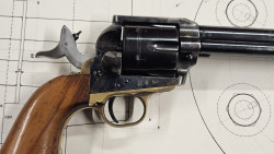 Uberti replique de colt SAA calibre .357 magnum