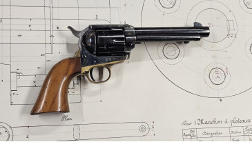 Uberti replique de colt SAA calibre .357 magnum