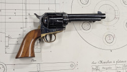 Uberti replique de colt SAA calibre .357 magnum