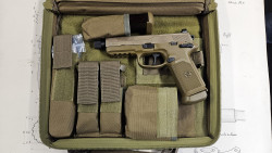 pistolet FN FNX-45 tactical avec accessoires