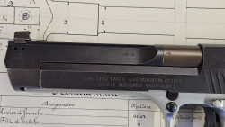 Desert Eagle calibre 44 rem mag