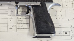 Desert Eagle calibre 44 rem mag