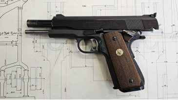 Colt Mark IV serie 70 Gold cup national match 45 ACP