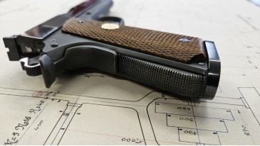 Colt Mark IV serie 70 Gold cup national match 45 ACP