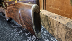 carabine à verrou calibre 7x64 crosse sculptée écailles