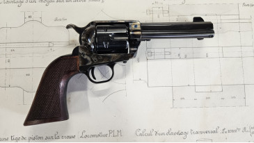 revolver pietta type colt SAA 45 colt
