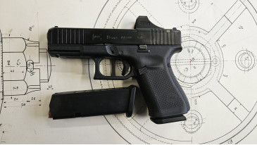 glock 19 gen 5 + holosun