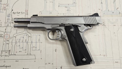 pistolet kimber type 1911 calibre 45 acp