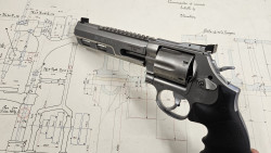 revolver smith & wesson 686 performance center