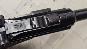 P 08 Mauser S/42 de 1937 proche du neuf