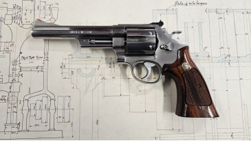 smith & wesson 629-1 première version 44 mag